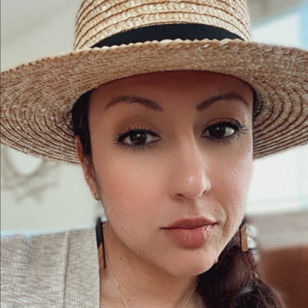 Meet your Posher, Trisha